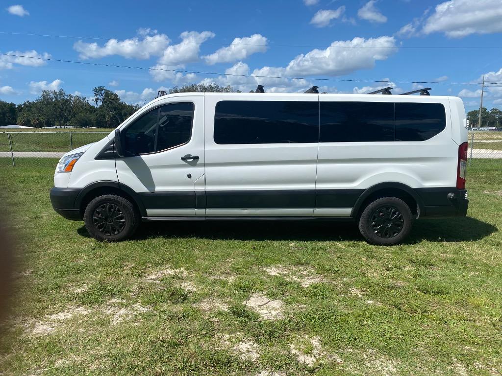 ford transit wagon 2017 1FBZX2YM9HKB02133 image ford transit wagon 2017 1FBZX2YM9HKB02133 image